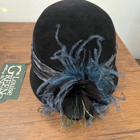 Louise Green Velvet Black with Teal Hat main image 6